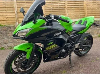 kawasaki ninja 650 édition krt pack performance 2018