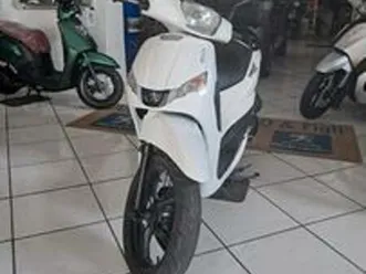 peugeot tweet 150 - 2020