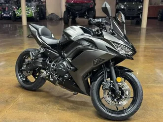 2023 kawasaki ninja® 650 metallic matte graphenesteel gray/ebony