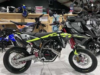 motard xmf 4t competition