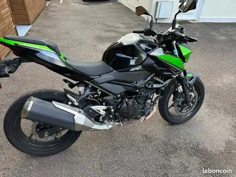 moto kawasaki z400 06/2023