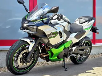 kawasaki ninja 7 hybrid die neuheit mit e-boost zum mega