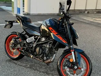ktm duke 125 cc année 2024