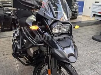 bmw gs 1250 triple black