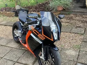 ktm rc8