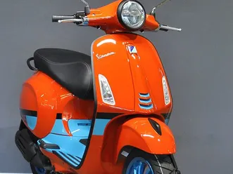 vespa 125 primavera color vibe