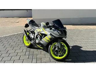 ninja zx-6r