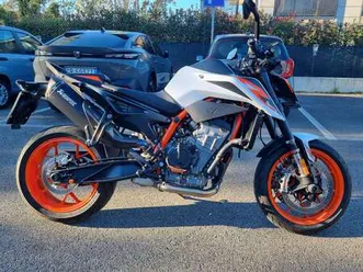 ktm 890 duke r 2021 arancione