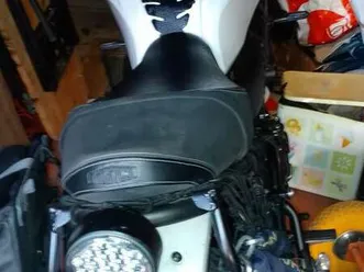 yamaha xsr 700 bianco