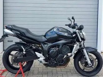 yamaha fz 6 zwart