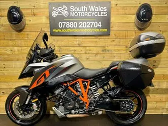 ktm 1290 super duke gt / 2016 model / covered 28.3k miles