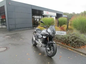 moto guzzi v100 mandello s