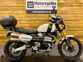 triumph scrambler 1200 xe 1200 cc