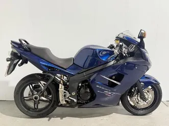 triumph sprint st 1050