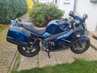 triumph sprint st 1050 sporttourer