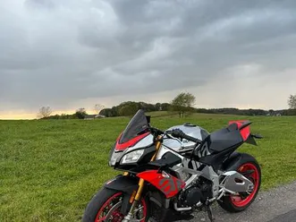 aprilia tuono v4 1100 factory 2018