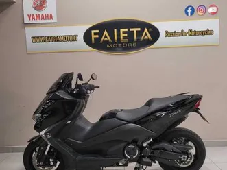 vendo yamaha t-max 530 (2017 - 19) usata a roma (codice 9871526) - moto.it