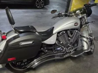 2010 fully customized from the factory, victory kingpin