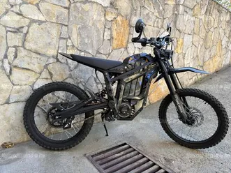 tl 5500 karbon mintás sárvédő l1e segédmotor