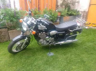 triumph thunderbird 900