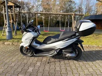 honda forza 300 n08 wenige km