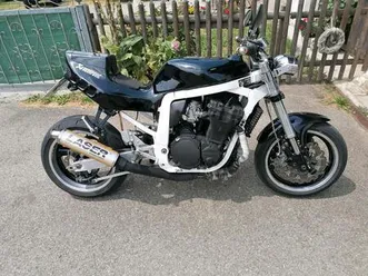 suzuki gsxr 1100 steetfighter