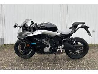 cf moto 675 sr-r nebula black