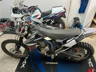 gasgas ec 450 ( no ktm 450)