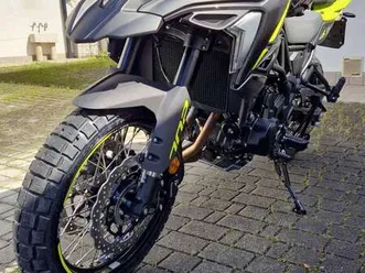 benelli trk 702 x grigio
