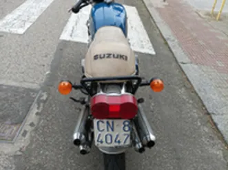 moto suzuki 380 due tempi gt