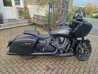 2024 indian challenger dark horse motorcycle