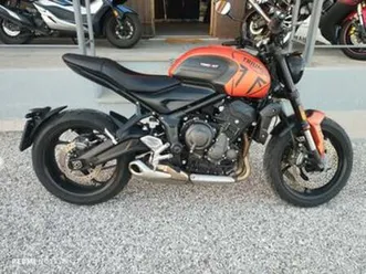 triumph trident 660 6000 km!