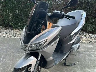 aprilia sxr 50 4t 50 cm3, 2022 god.