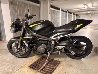 triumph street triple rs 765 - 2022