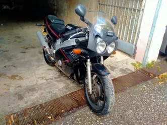 yamaha fzr 600 genesis