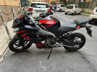 moto aprilia rs 457 /2025