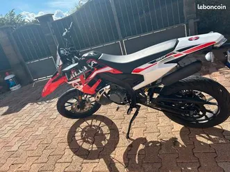 moto smt 50 cc marque gilera