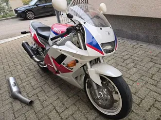yamaha fzr1000