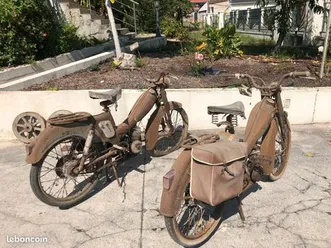 lot 2 mobylettes motobécane sorties de grange – av85 (1961) + av76 ? – 580 le lot
