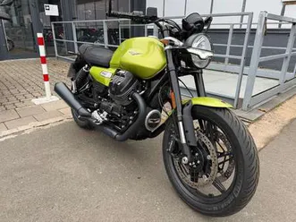 moto guzzi v7 sport
