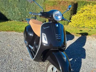 ② vespa gts 125