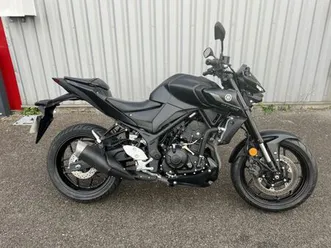 yamaha mt-03 2024 321 cm3 | moto roadster | 8 576 km | 62100 calais