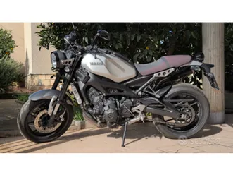 xsr900 yamaha moto naked perfetta