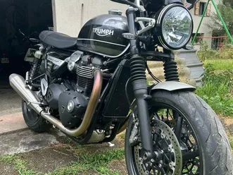 triumph 1200 speed twin
