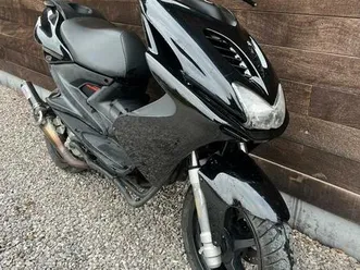 ② yamaha aerox - b klasse