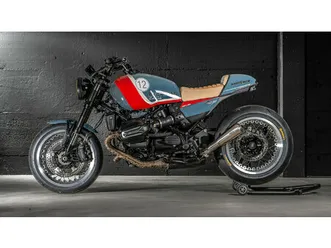 r 12 ninet vtr customs