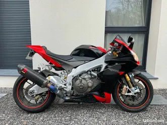 moto aprilia rsv4 factory