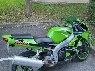 kawazaki zx6r
