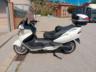 suzuki - burgman 650 executive