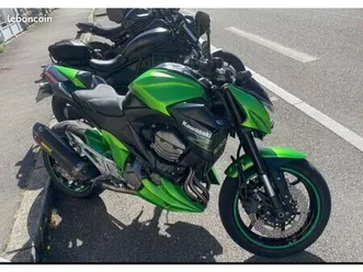 kawasaki z800e avec bagages + support